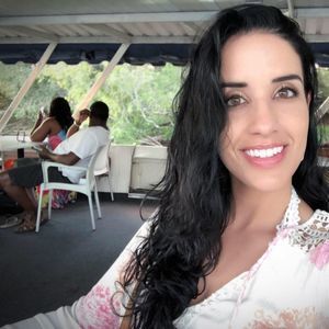 Meet your Posher, Kendra